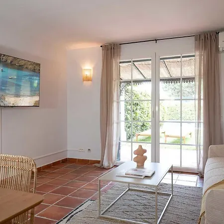 Sublime Flat With Parking And Swimming Pool - Centre Of St Tropez- 2br6p Διαμέρισμα Σαιν-Τροπέ